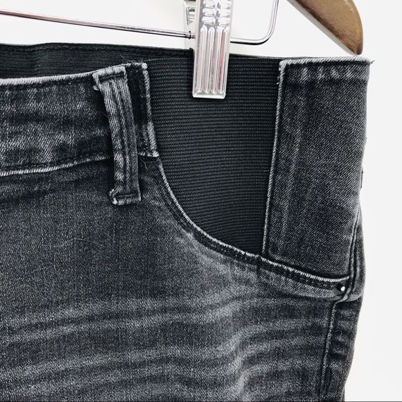 4/$45 | ISABEL MATERNITY |  Black Denim Jean Shorts | 6 MATERNITY - Picture 3 of 5